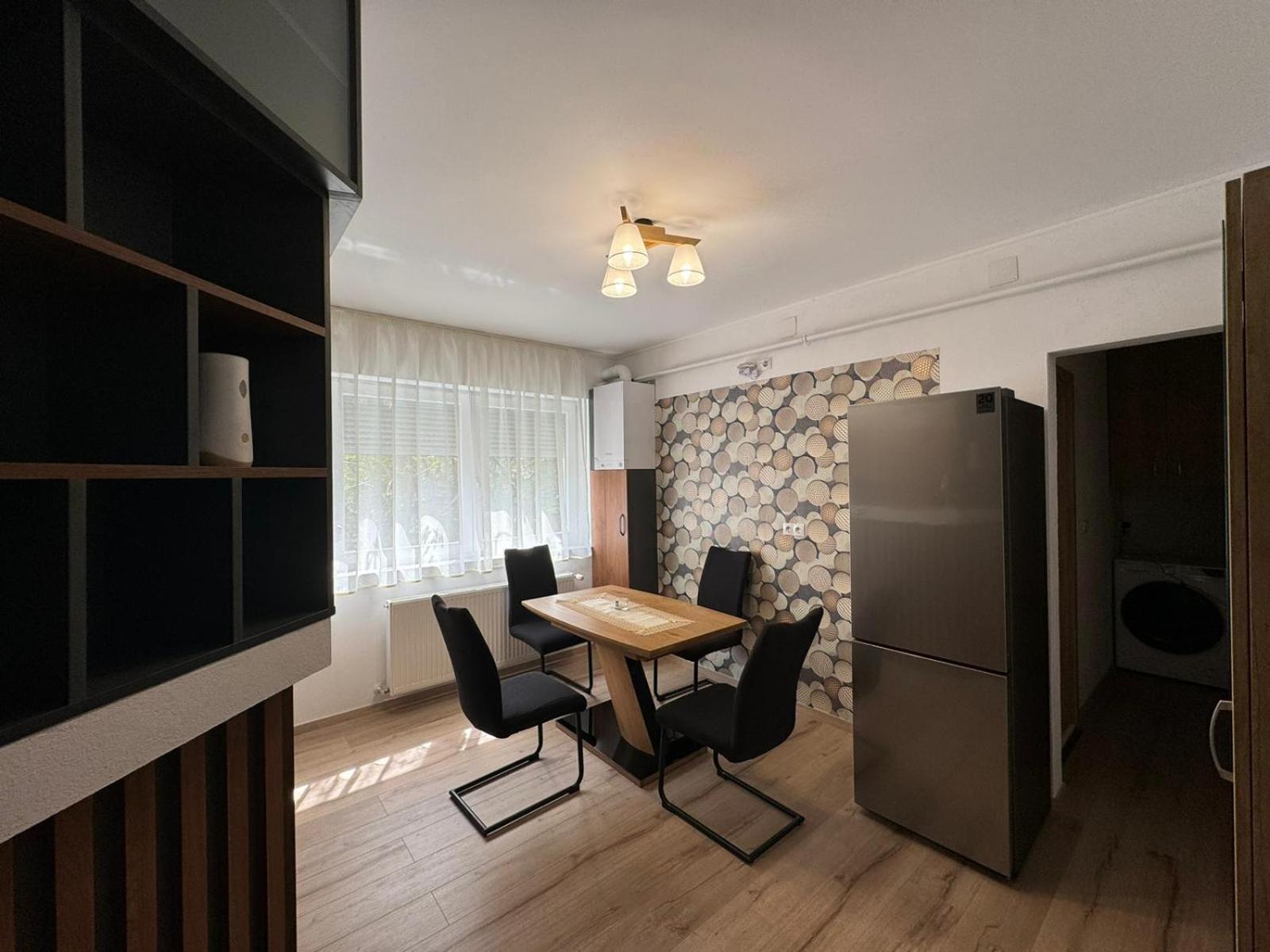 Bingo Apartman Cristuru Secuiesc Zewnętrze zdjęcie